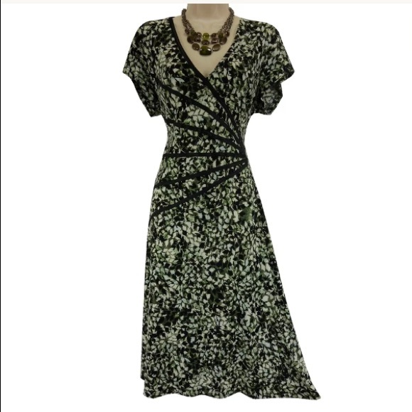 flattering outfits for size 12